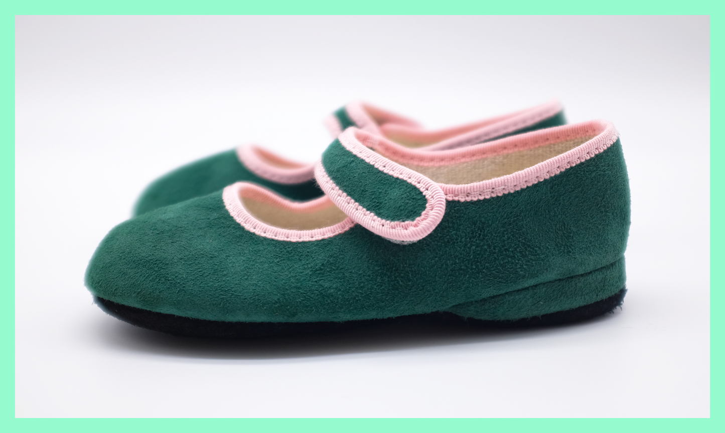 Romy green & pink